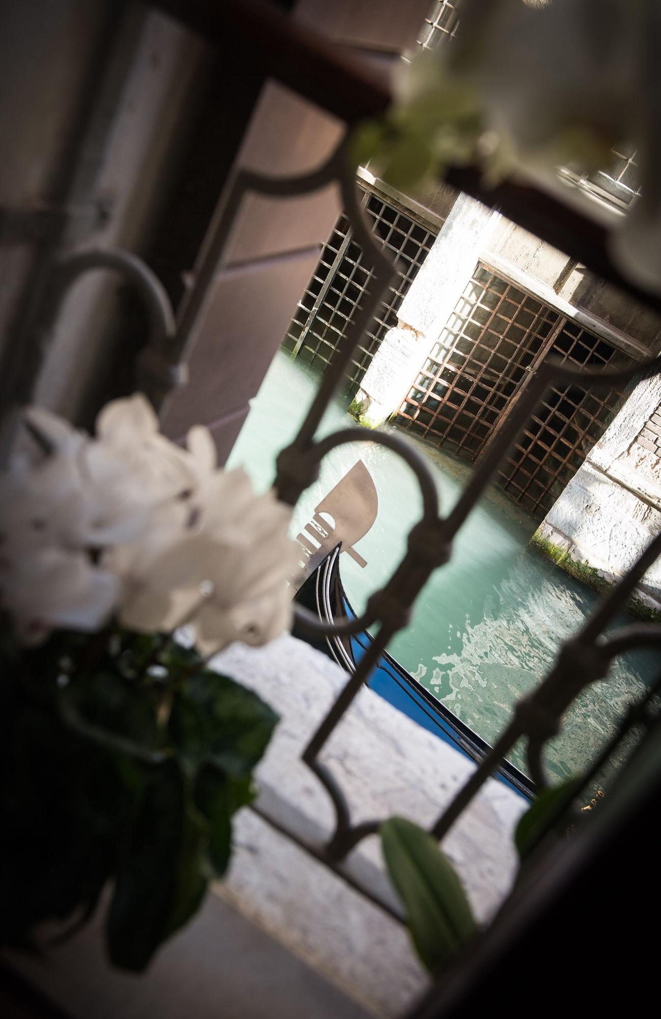 Becher Hotel Venezia酒店
